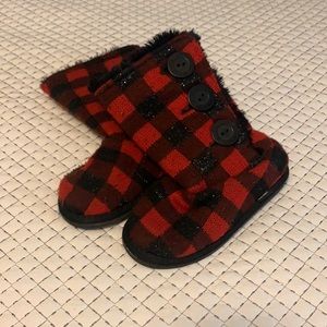 Muk Luks Boots Size 12